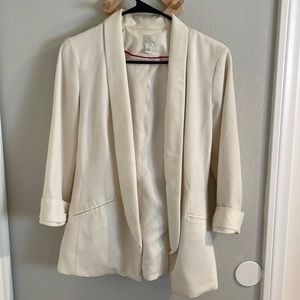 Crème LC by Lauren Conrad tuxedo open front blazer